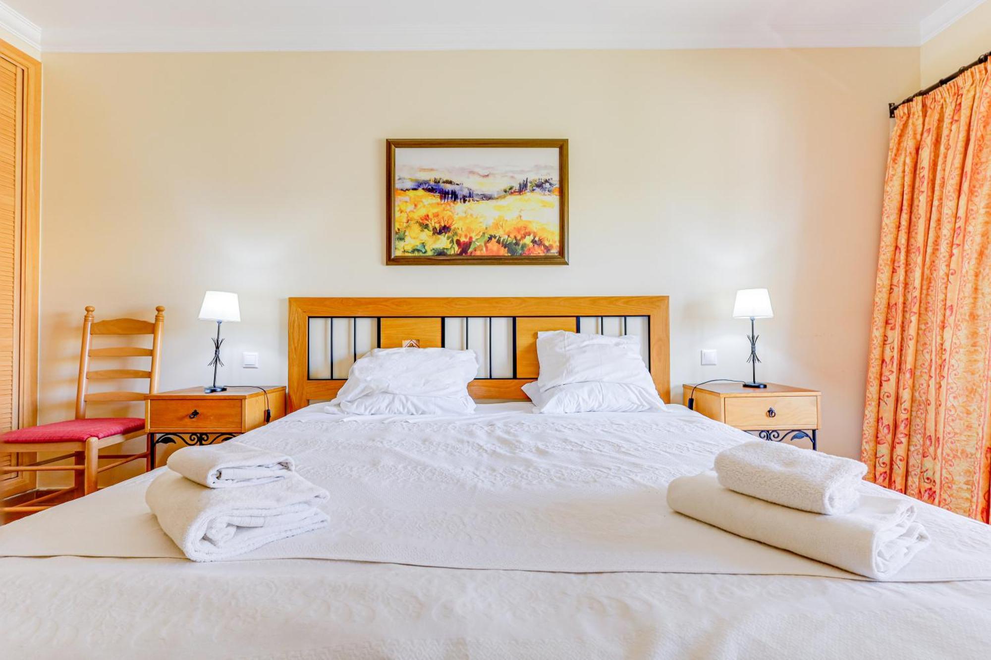 Apartment With 2 Bedrooms, 2m To The