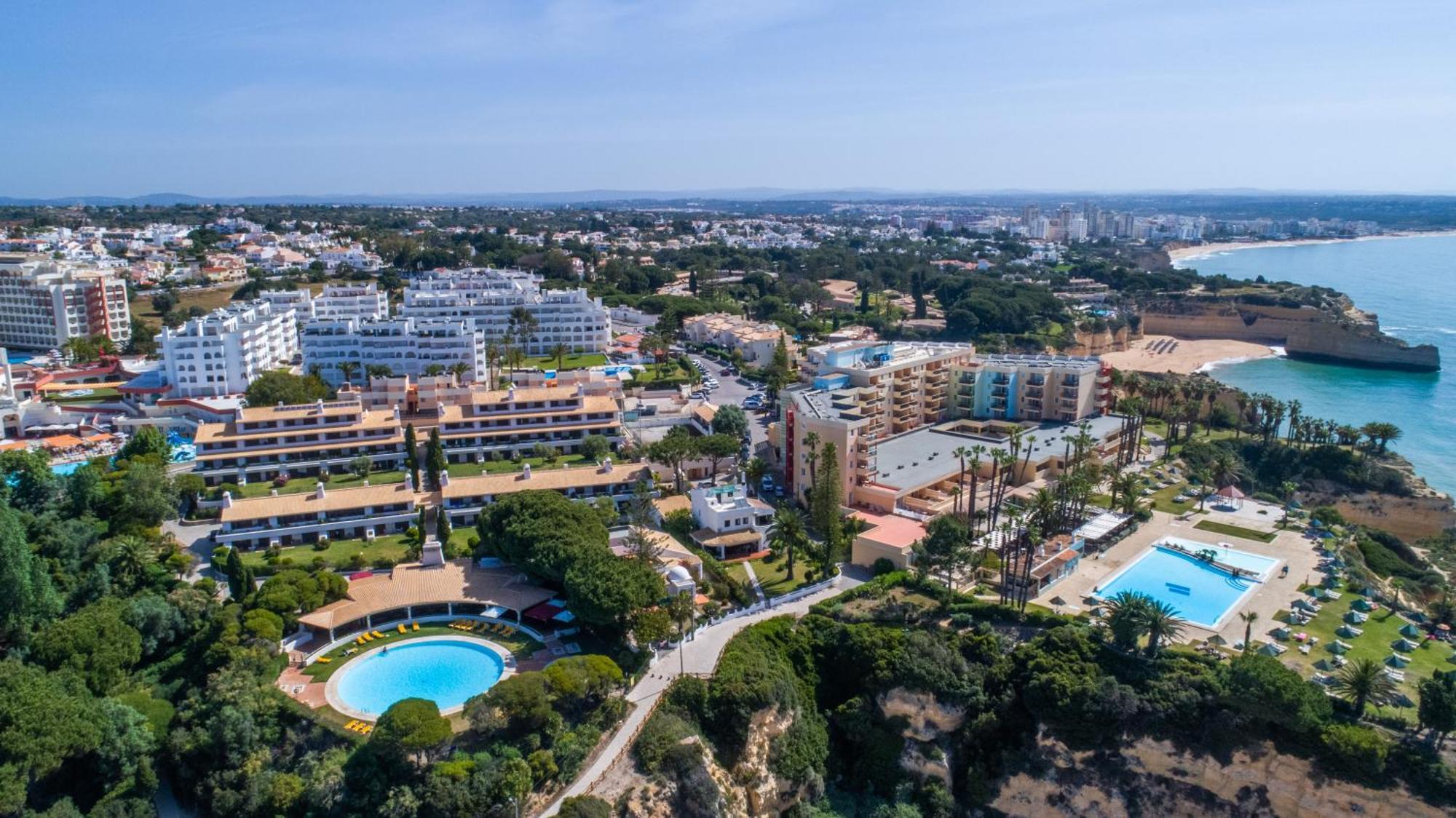 Apartment With 2 Bedrooms, 2m To The *